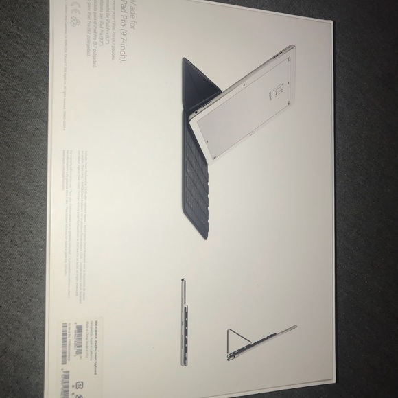 iPad Pro Smart Keyboard – BRAND NEW - Picture 2 of 4
